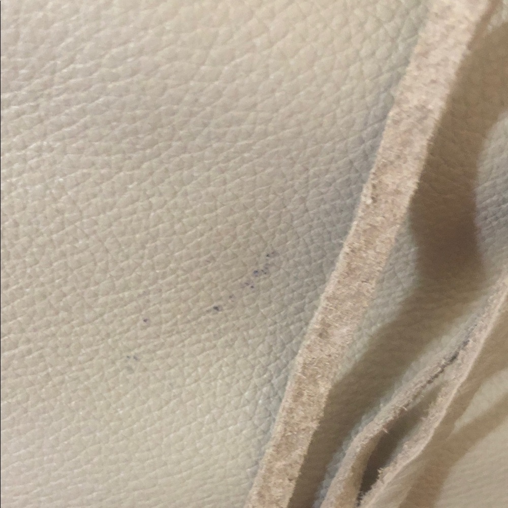 NWOT - Rebecca Minkoff Elegant Gray Satchel with Fringe - Never used - Picture 4 of 11
